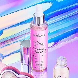 🦄 Makeup Revolution Unicorn Heart Glow Mist Sparkle Glitter Setting Spray ✨ NEW